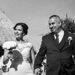 Meet your Posher, Oralia